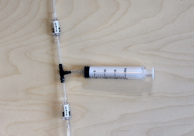 Homemade Vacuum Pump from syringes 